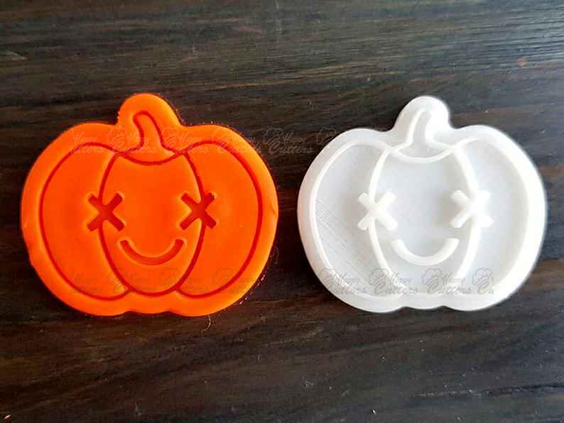 Cute Pumpkin(09) Cookie Cutter and Stamp,
                      thanksgiving cookie cutters, thanksgiving cookie cutters walmart, turkey cutter, turkey cookie cutter, turkey shaped cookie cutter, turkey cookie cutter michaels, tiny cookie cutters, diya cookie cutter, peter pan cookie cutter, oversized cookie cutters, sausage dog cookie cutter, sweet sugarbelle cactus, fruit cookie cutters, pumpkin shaped cookie cutter,
                      