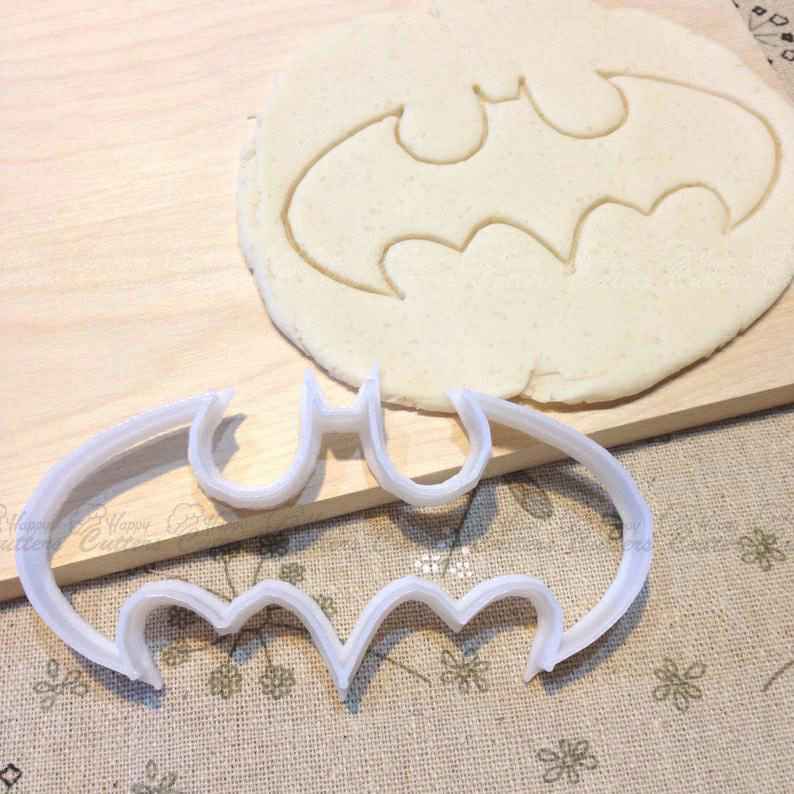 Batman Cookie Cutter - Fondant Cupcake Cake Toppers Superheros Birthday Party Favors Comic Con Gift Ideas,
                      superhero cookie cutter, superhero cutters, batman cookie cutter, superman cookie cutter, superhero biscuit cutters, hulk cookie cutter, bone shaped biscuit cutter, lol doll cookie cutter, mickey mouse head cookie cutter, jamie oliver cookie cutters, tupperware biscuit cutter, graduation cap cookie cutter, tiny star cookie cutter, dinosaur shape cutters,
                      