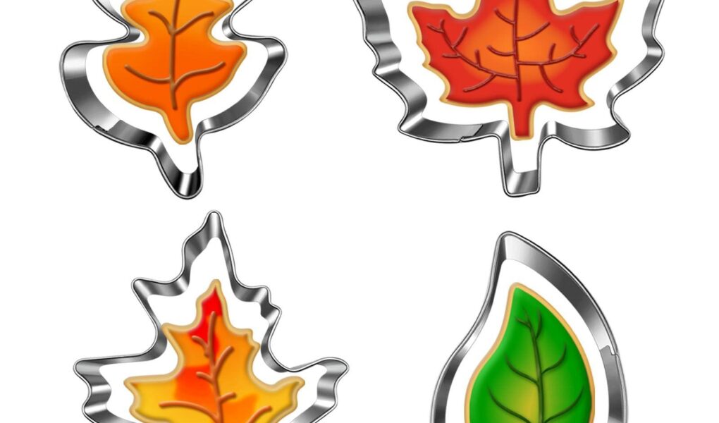 fall leaf cookie cutter