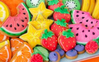 fruit shaped cookie cutters