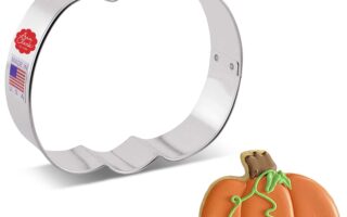 pumpkin shaped cookie cutter