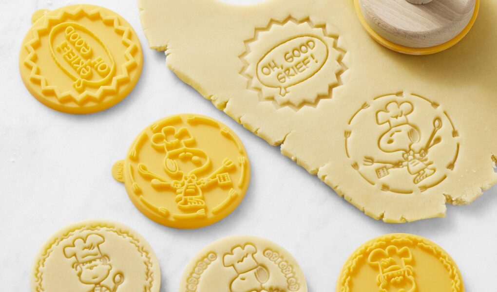 snoopy cookie stamp