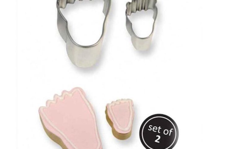 foot cookie cutter