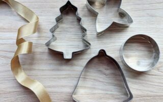 metal cookie cutters for aroma beads