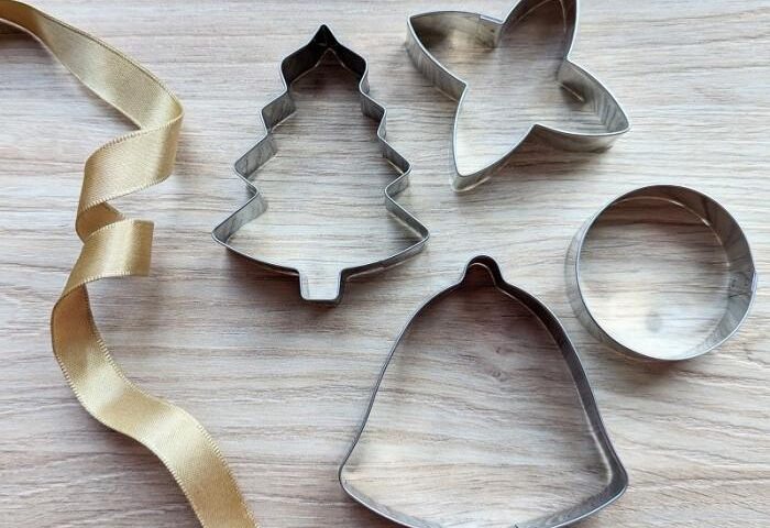 metal cookie cutters for aroma beads