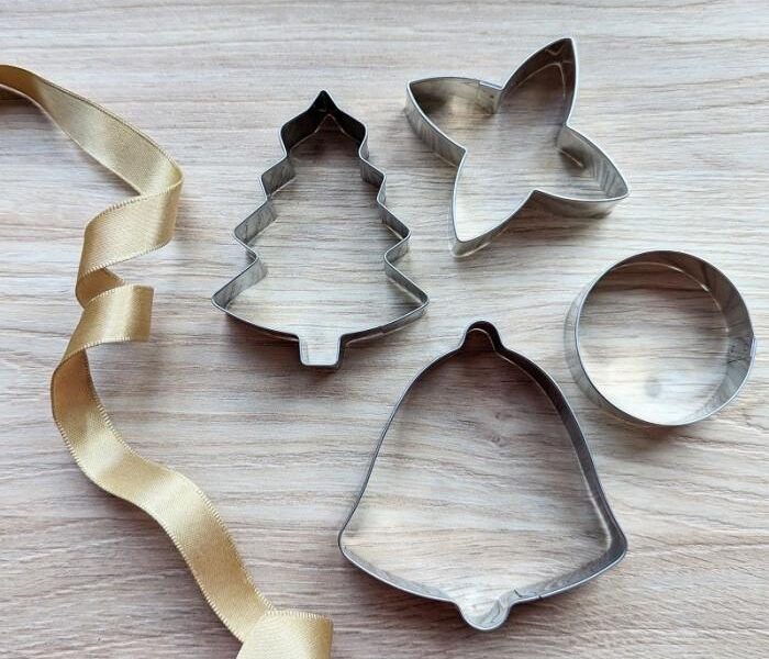 metal cookie cutters for aroma beads