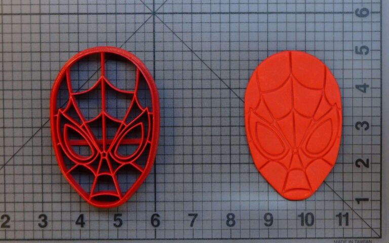 spiderman cookie cutter set