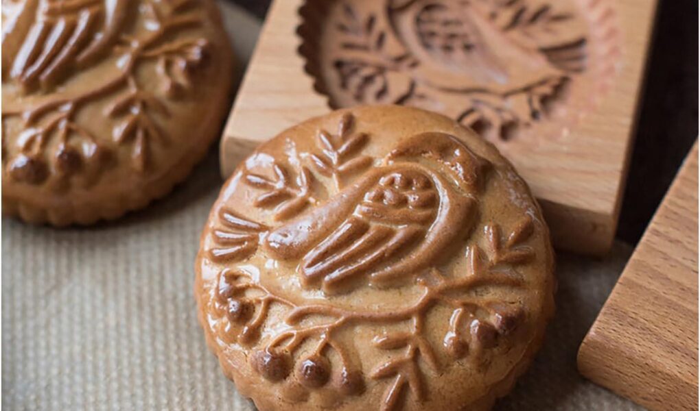 custom cookie molds