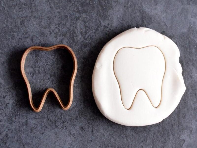 tooth cookie cutter