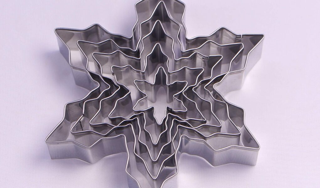 snowflake cookie cutter set