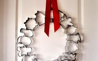 cookie cutter wreath