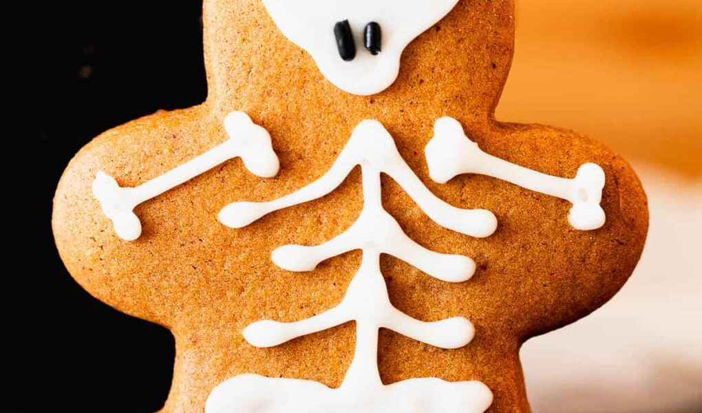 skeleton gingerbread man cookie cutter