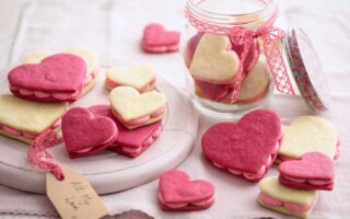 love heart cookie