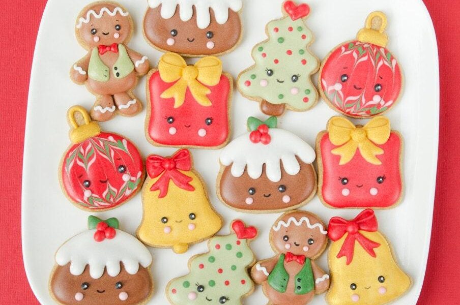 tiny christmas cookie cutters