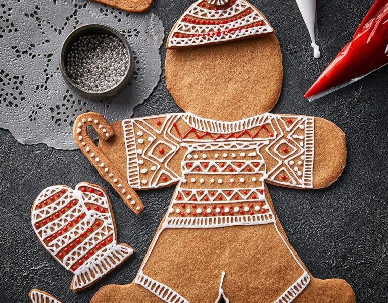 giant gingerbread man cookie cutter